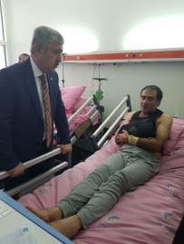Polat’tan kazazedelere geçmiş olsun ziyareti
