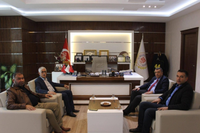 Aday adayı Karakuş seçim çalışmalarını sürdürüyor
