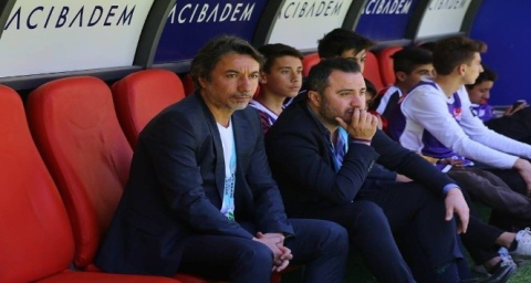 Ali Ravcı: “3-0 mağlup olmamıza rağmen kötü oynamadık”
