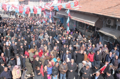 CHP’li Gökçe’den Hekimhan’a çıkarma
