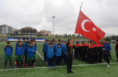 Futbol Alt Yapı Gelişim Projesi
