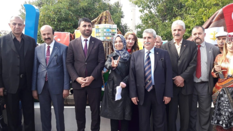 MHP’li kadınlardan Türkçülük Günü etkinliği
