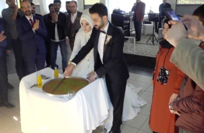 (Özel Haber) Düğünler tatlıya bağlandı
