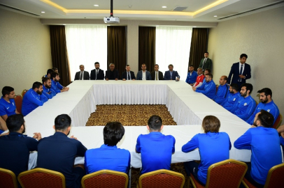 Çınar’dan Yeşilyurt Belediyespor kampına moral ziyareti

