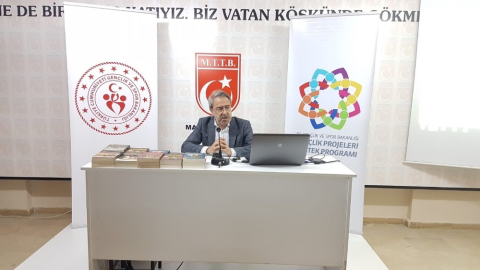 Okur-yazar buluşmalarının konuğu Mustafa Armağan oldu
