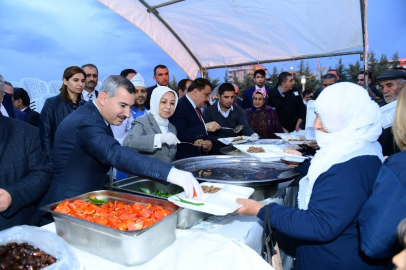 Hastane bahçesinde gönül sofrası
