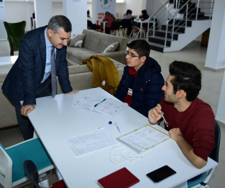 Yeşilyurt’ta eğitim merkezleri sahura kadar hizmet veriyor
