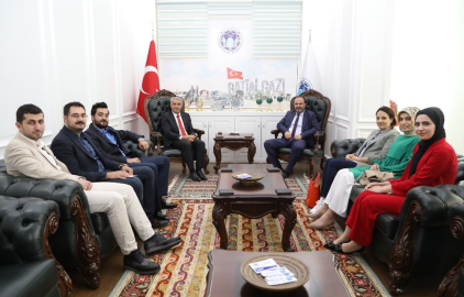 Eczacılardan Osman Güder’e ziyaret

