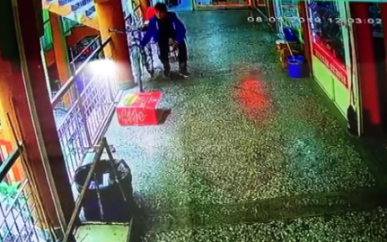 (Özel Haber) İş istemek için girdiği handan bisiklet çalarak çıktı
