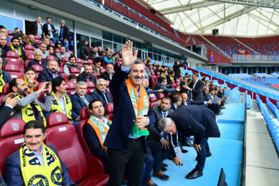 Yeşilyurt’ta maç sonu büyük sevinç
