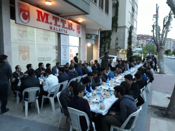 MTTB üyeleri iftarda bir araya geldi

