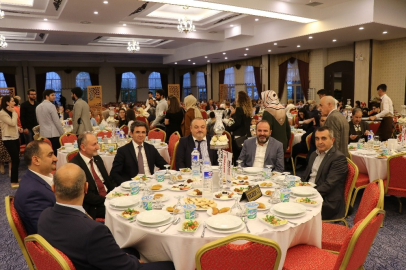 Eczacılar Günü’nde iftar yemeğinde buluştu
