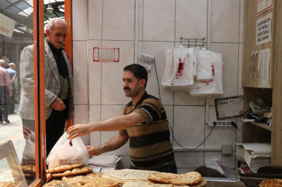 Malatya’da askıda ekmek uygulaması sürüyor

