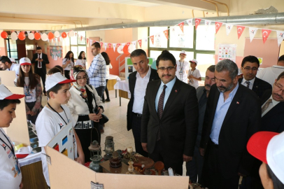 Hekimhan’da 4006 TÜBİTAK Bilim Fuarı düzenlendi
