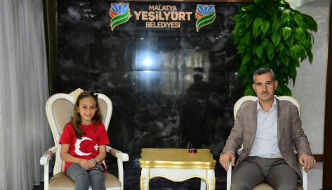 Başkan Çınar, Milli Takım Sporcusu Elif Naz Aktaş’ı ağırladı
