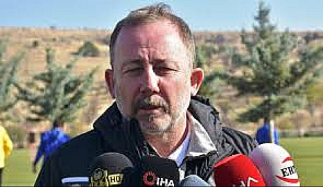 Sergen Yalçın: “Hayatımda görmediğim şeyleri gördük”
