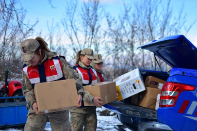 Kadın askerlerden destek