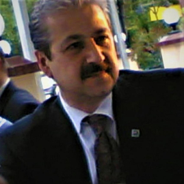 Devlette alacağından feragat etmelidir!