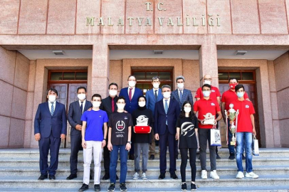 Bilimin çıkış noktası merak!.