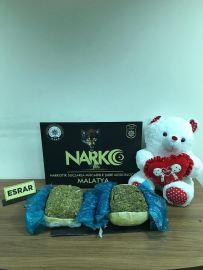 Yolcu otobüsünde 6 kilo esrar