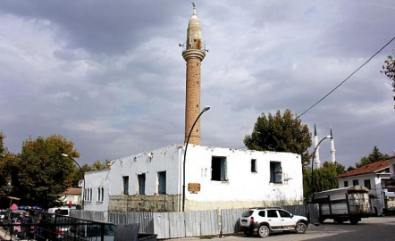 5 yüz yıllık Camii yıkımı TBMM’de