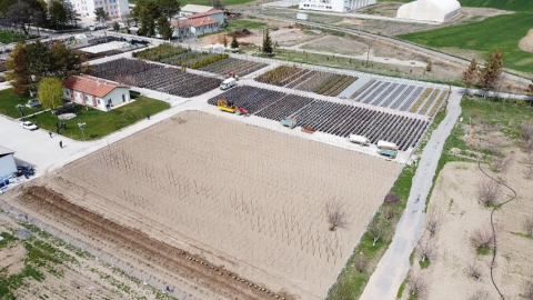 Çiçekçi belediyelere bir yenisi daha