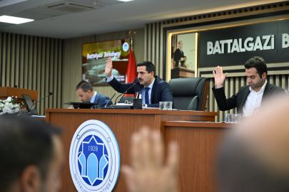 Taşkın: 7 Kişi 4 bin 500 Kişiyi Bekletiyor