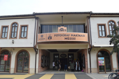 Fotoğraf Makinası Müzesini 2 Milyon Kişi Ziyaret Etti