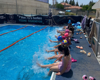 Portatif Havuz Doğanşehir'de Çocukların İlgi Odağı Oldu 