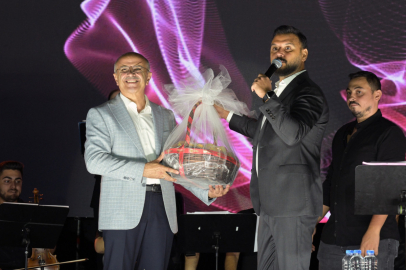 ELİF BUSE DOĞAN VE ALİŞAN MALATYALILARLA BULUŞTULAR