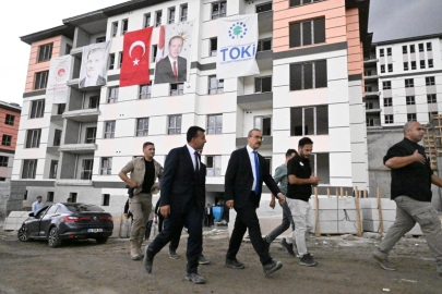 Malatya Valisi Yavuz Depremi Fırsata Çeviren Pütürge'de