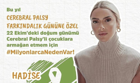Sanatçı Hadise'den Anlamlı Hediye