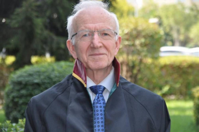 Prof. Dr. İbrahim Özden Kaboğlu, İstanbul Barosu'nun yeni başkanı seçildi 