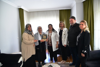 Vali Eşi Selda Yavuz Şehit Ailelerini Ziyaret Etti