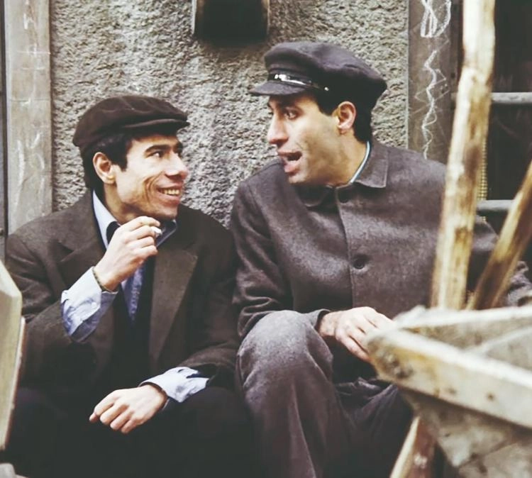 NE BİR KURUŞLUĞUM NE DE MİLYARLIĞIM BENİM FİYATIM YOK