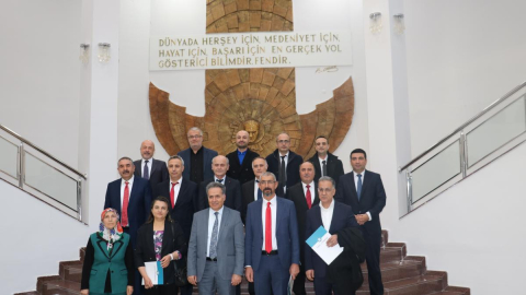 'Dünyanın En Etkili Bilim İnsanları Listesi'ne Giren Öğretim Üyelerimiz 