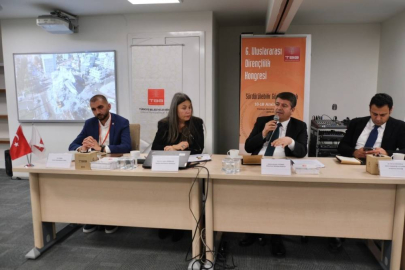  '11 Deprem ilinde 300 bin kişi kanser riski altında' 