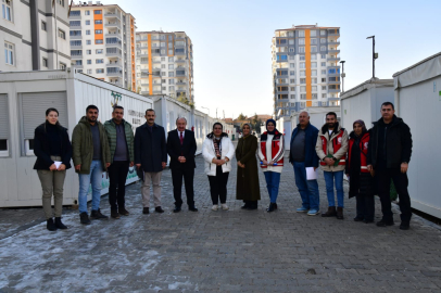 Vali Eşi Yavuz Konteynır Kenti Ziyaret Etti