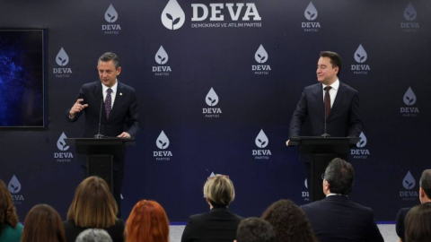 Özgür Özel’den DEVA Partisi’ne ziyaret