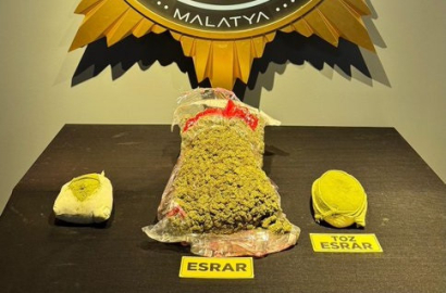 Yolcu Otobüsünde 10 Kilo Esrar Ele Geçirildi