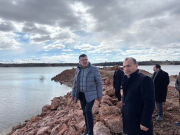 Yazıhan'a Sahil Park için Kollar Sıvandı