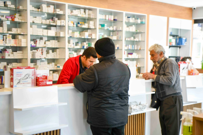 Ankara da Vatandaşın 2,2 milyon TL'lik eczane borcu ödendi