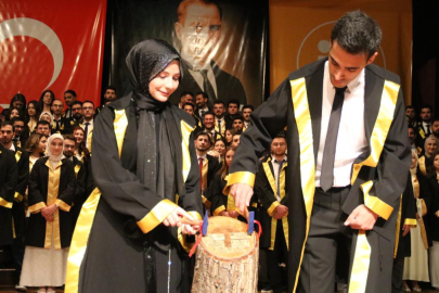 Malatya da Geleceğin Doktorları Mezun Oldu