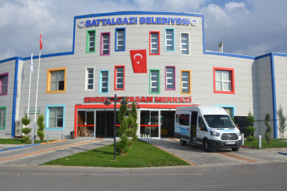 Yaşam Merkezi’nde Hayvanlarla Rehabilitasyon Başladı