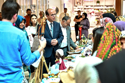 Yeşilyurt'ta Kadınların Yıl Sonu Sergisi Açıldı