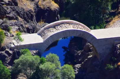 2 Bin Yıllık Taş Köprüyü Bu Hale Getirdiler