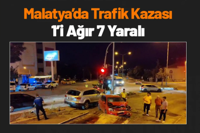 Yeşilyurt'ta Zincirleme Kaza: 8 Kişi Yaralandı