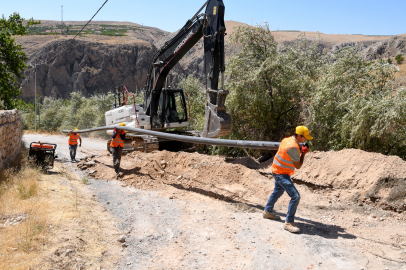 AYVALI’YA 11 BİN 950 METRE İÇME SUYU HATTI