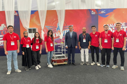 Turgut Özal Üniversitesi Öğrencileri TEKNOFEST 2025’te Finale Kaldı