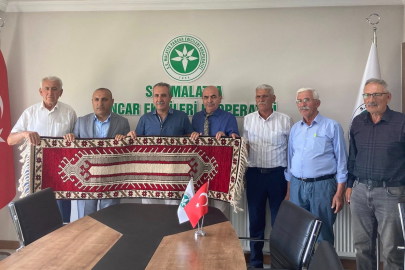 Pancar Ekicileri Bina Arazisini Satışa Çıkardı